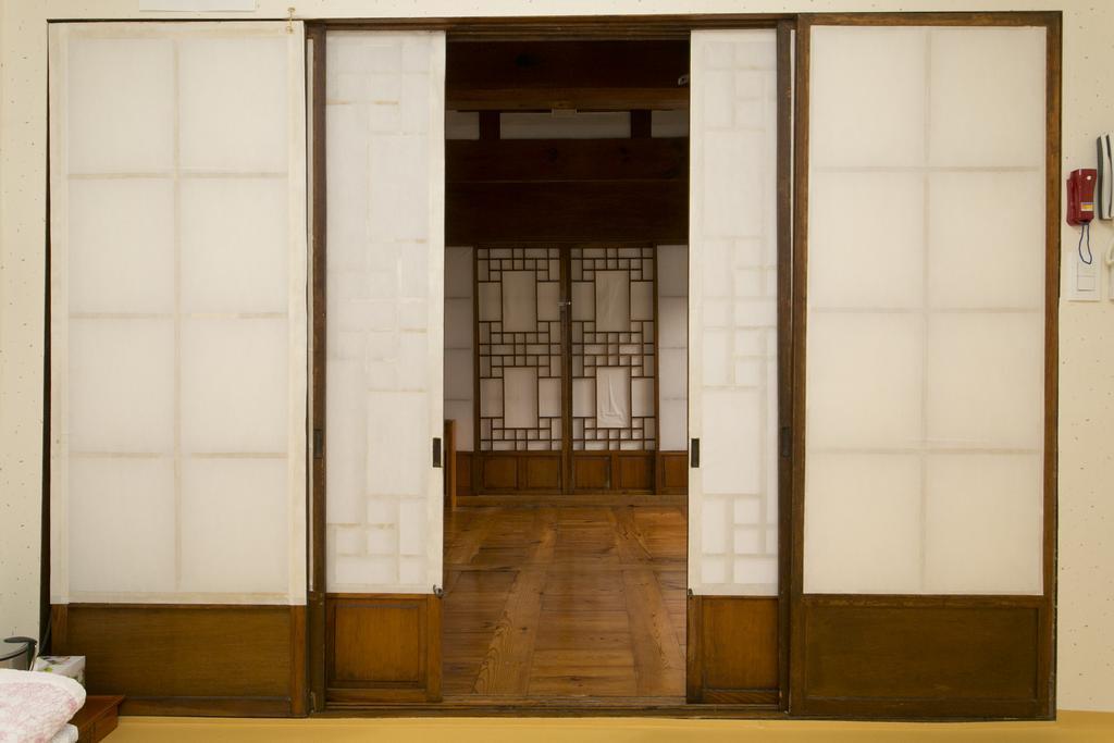 Nuri Hanok Guesthouse Seoul Exterior photo