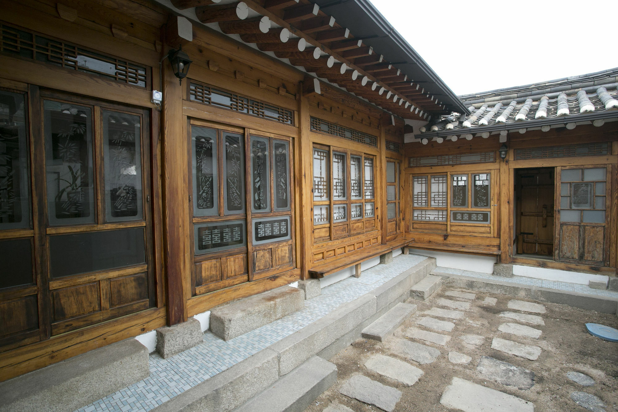 Nuri Hanok Guesthouse Seoul Exterior photo