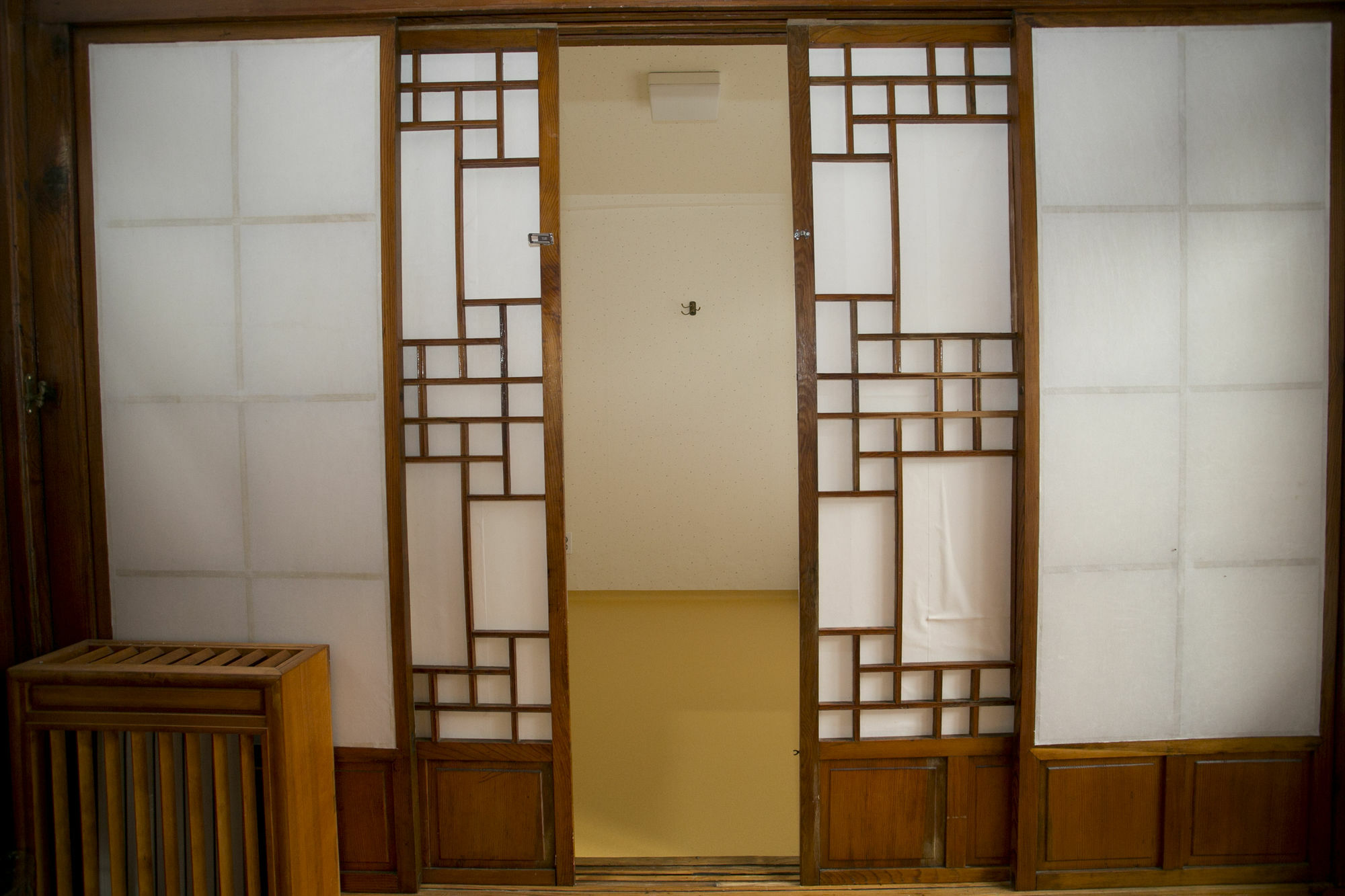 Nuri Hanok Guesthouse Seoul Exterior photo