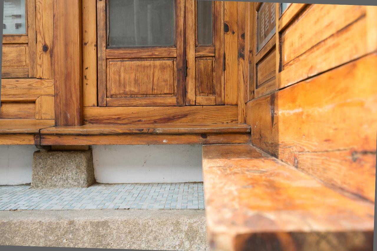 Nuri Hanok Guesthouse Seoul Exterior photo